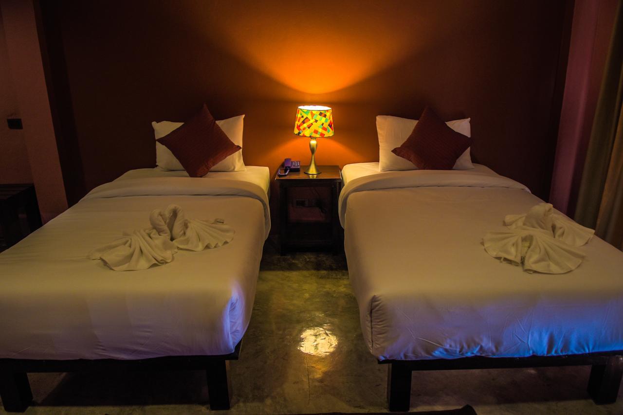 Sea Stone Hotel Nakhon Si Thammarat Zimmer foto